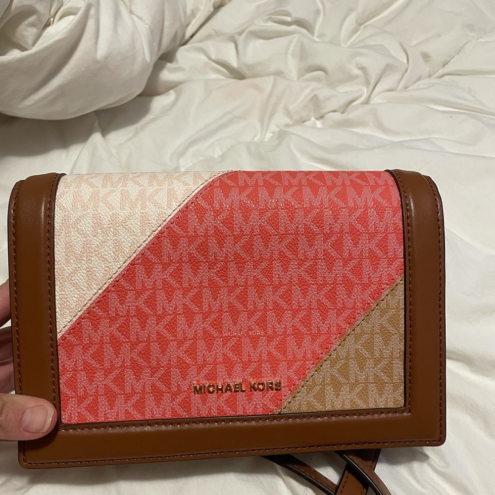 MK purse